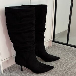 Mix No. 6 Tiana Black Suede Slouchy Pointed Toe Low Heel Boots 8M